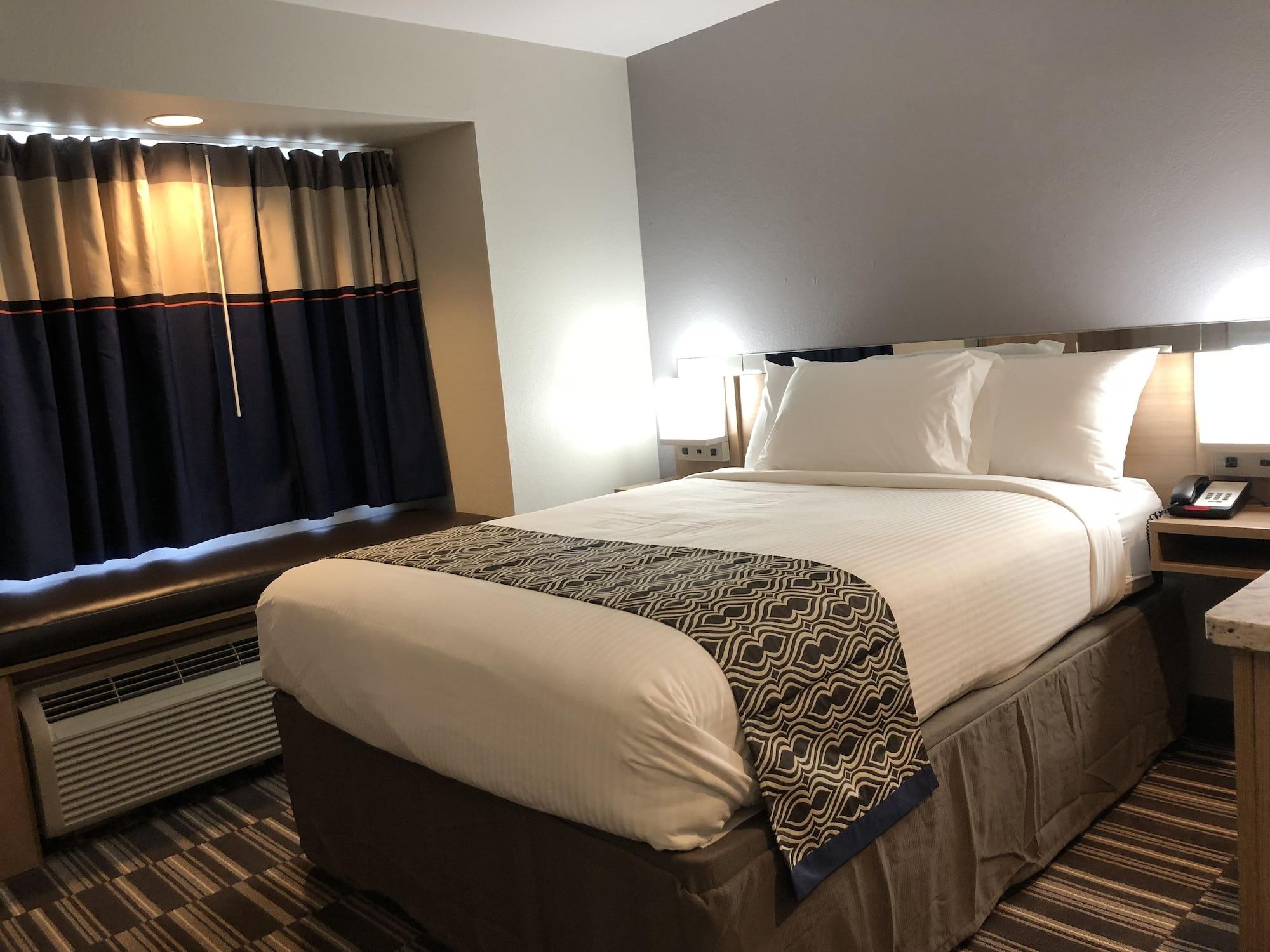 Microtel Inn & Suites Bâton-Rouge Extérieur photo