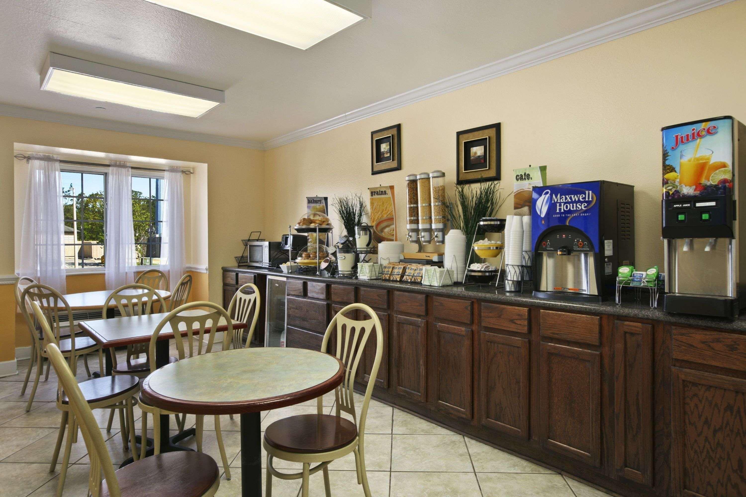 Microtel Inn & Suites Bâton-Rouge Extérieur photo