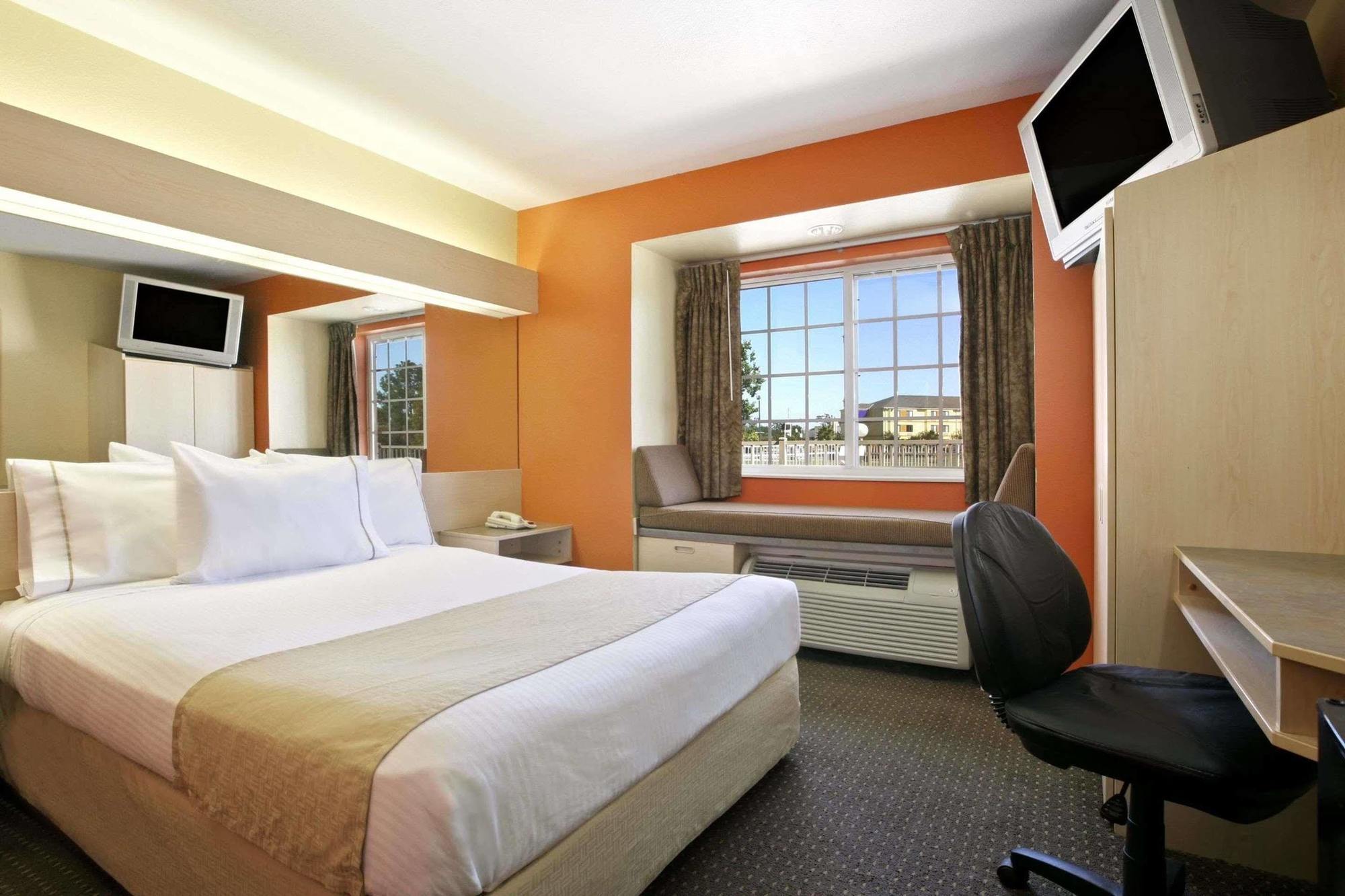 Microtel Inn & Suites Bâton-Rouge Extérieur photo